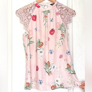 Express Pink Floral Lace Halter Top Sz M Romantic Fairycore Cottagecore Feminine
